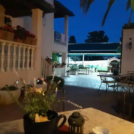 Casa de hóspedes Deis *